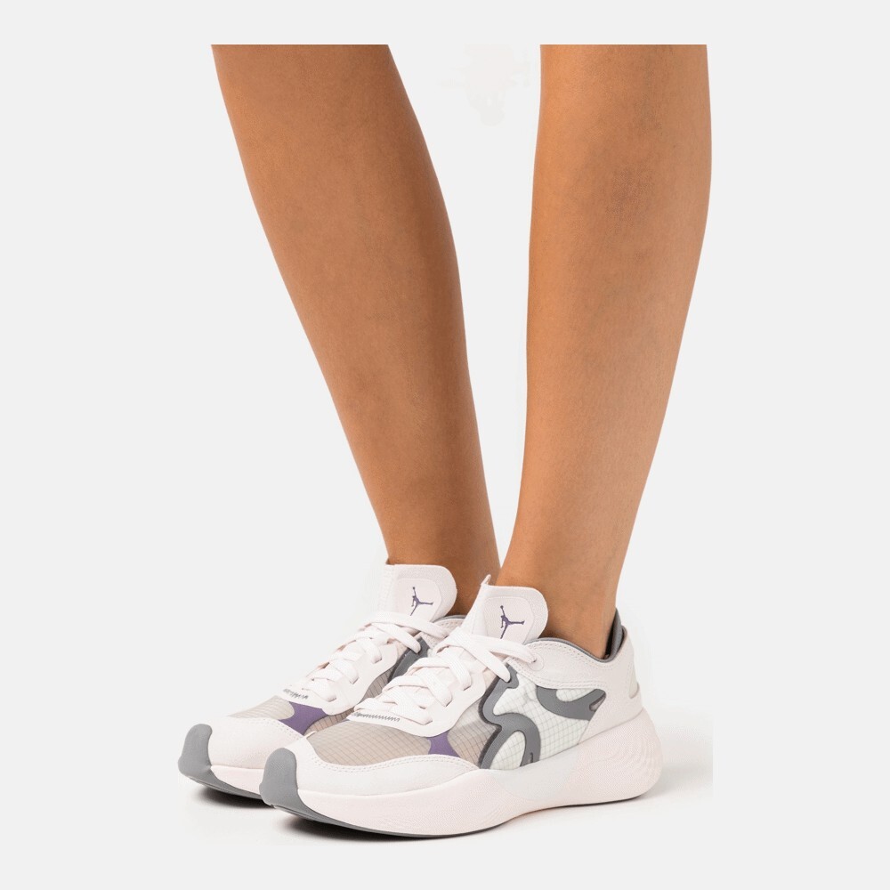 

Кроссовки Jordan Jordan Delta 3, light soft pink