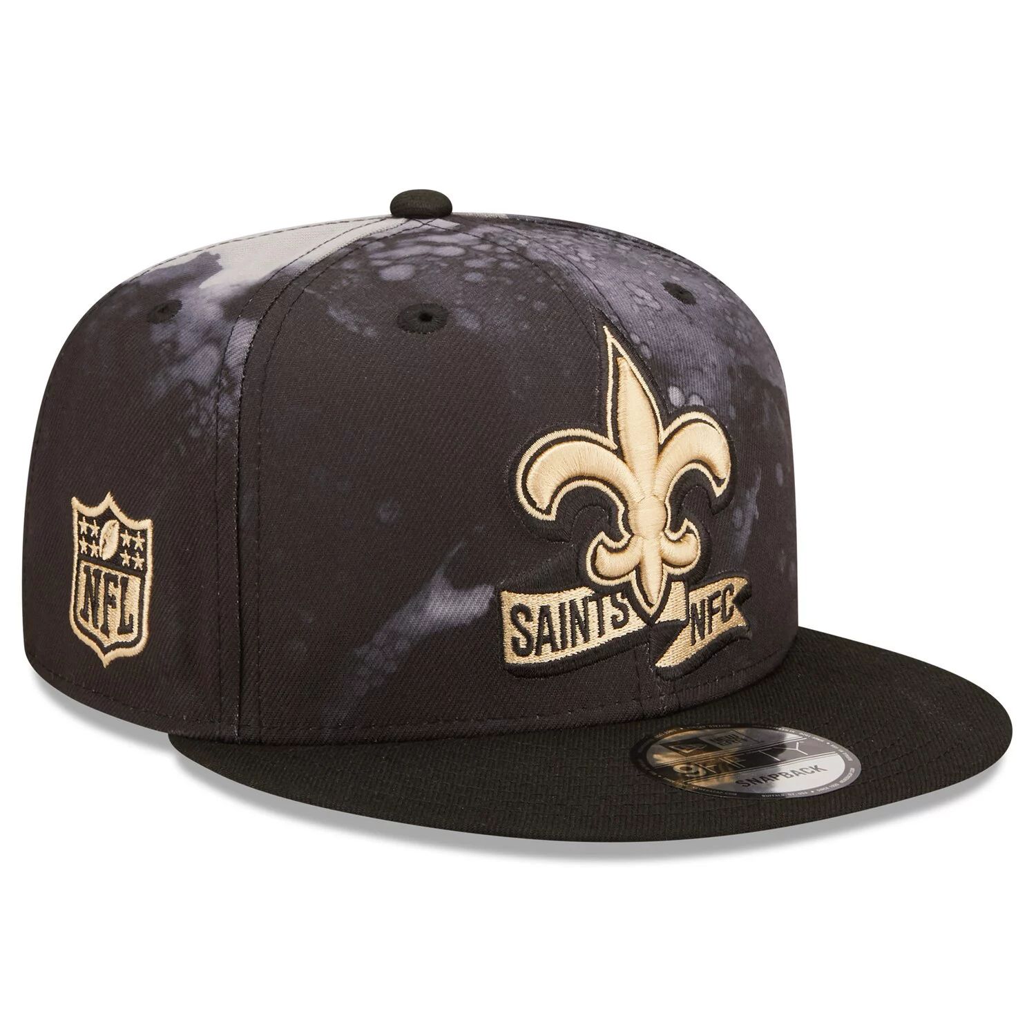 

Мужская черная кепка New Era New Orleans Saints Ink Dye 2022 Sideline 9FIFTY Snapback