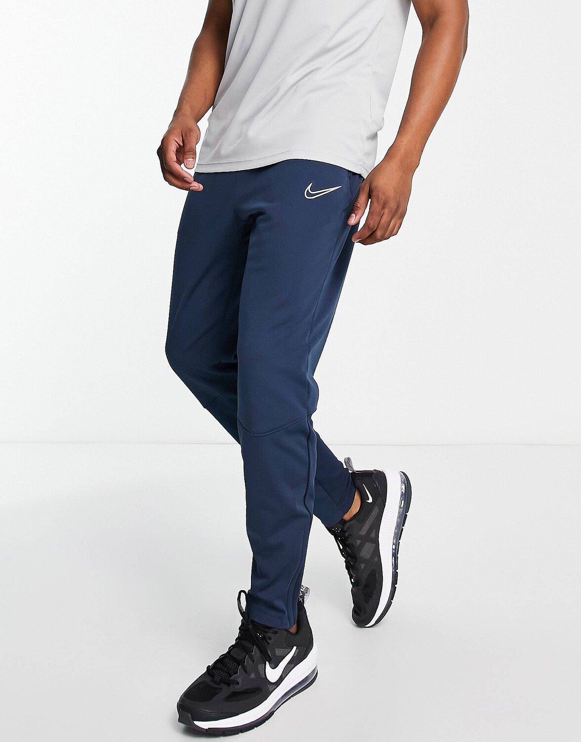 

Темно-синие джоггеры Nike Football Academy Winter Warrior Therma-FIT