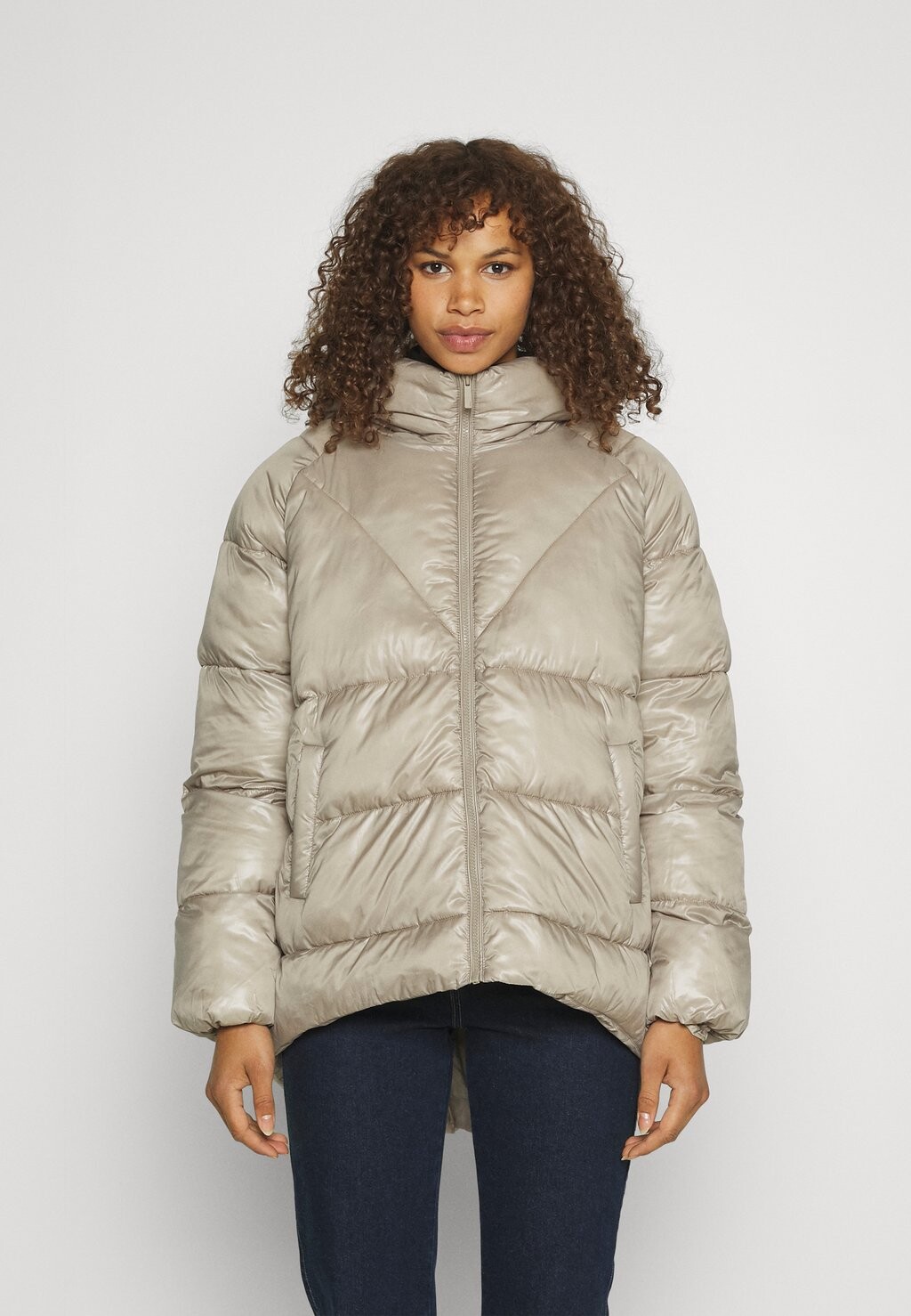 

Полупальто ONLSKY ALINA PUFFER ONLY Tall, бежевый