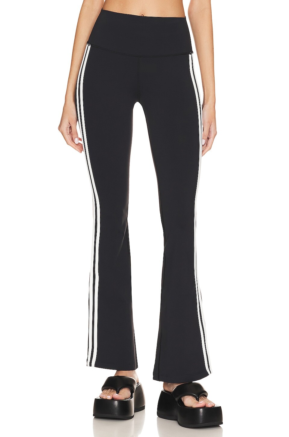 

Леггинсы Splits59 Raquel Supplex 2 Stripe Flare, цвет Black & White