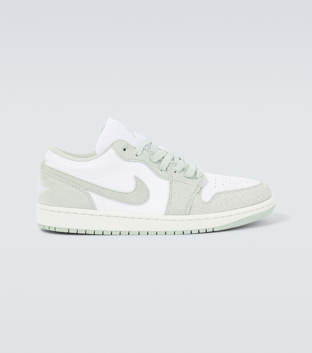 

Кроссовки Air Jordan 1 Low Nike, серый