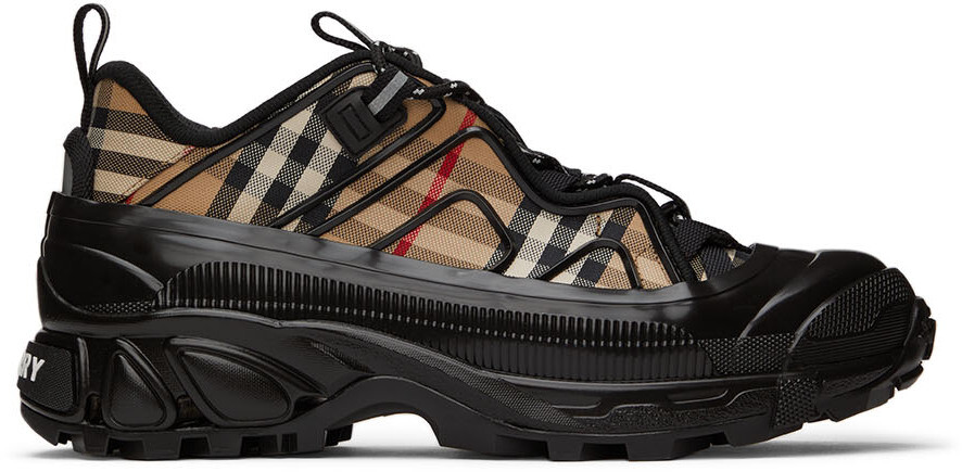 

Черно-бежевые кроссовки в клетку Arthur Burberry