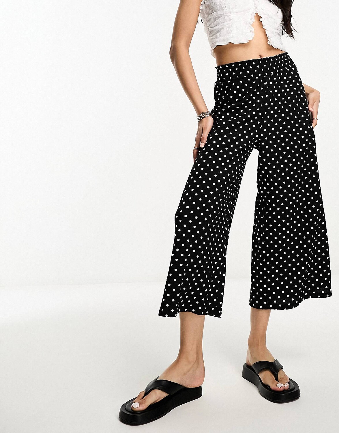 

Брюки кюлоты River Island Shirred Waist In Polka Dot, черный/белый