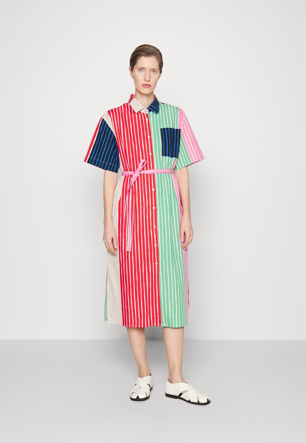 

Повседневное платье Marimekko, мультиколор