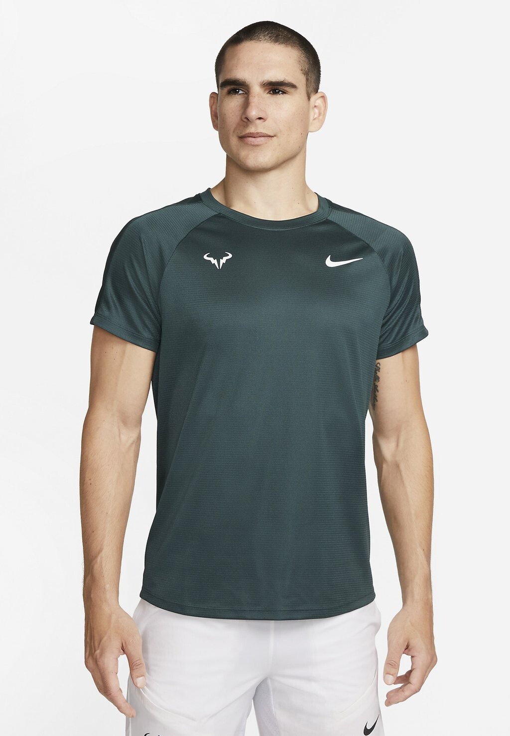 

Футболка Nike