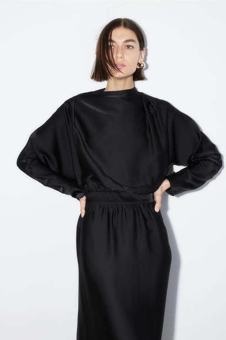 

Облегающее атласное платье H&M, черный