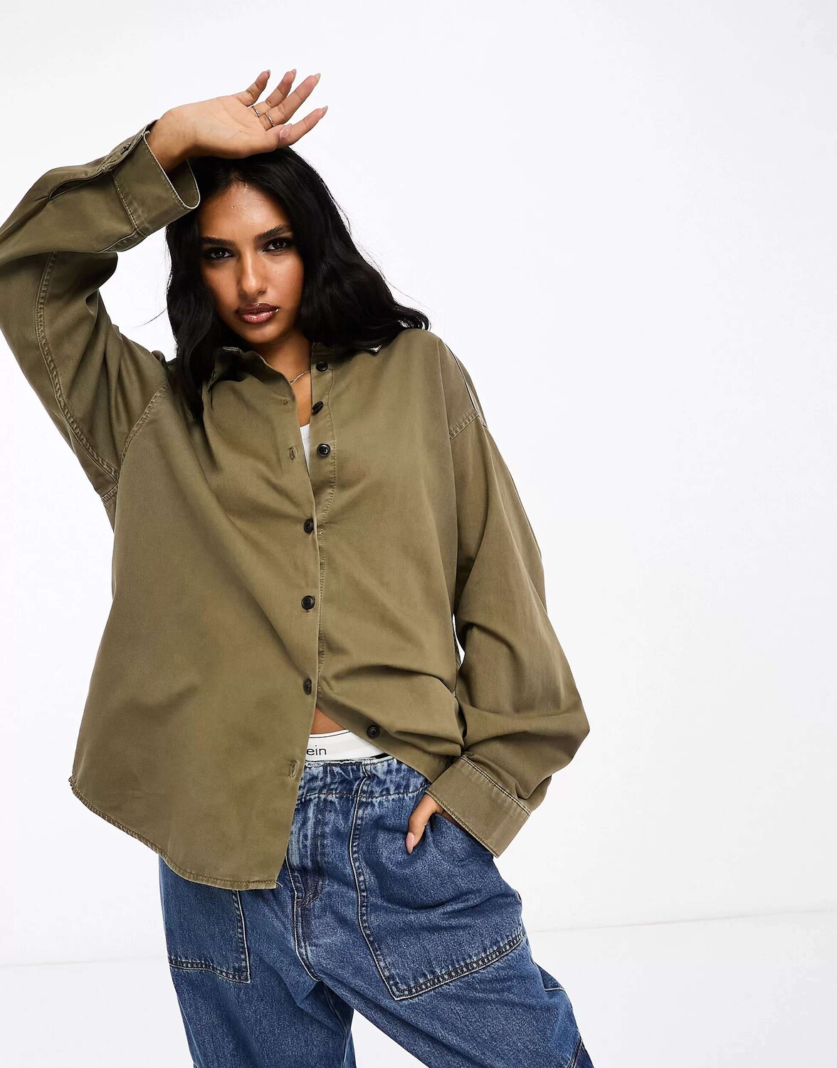 

Джинсовая рубашка минималистичного цвета стираного цвета хаки ASOS