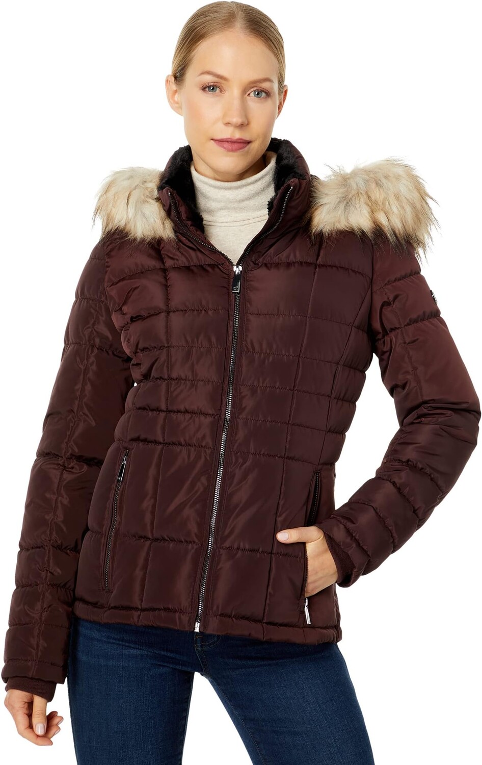 

Короткий пуховик с отделкой из искусственного меха Calvin Klein, цвет Chianti