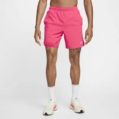 

Шорты Nike Challenger, цвет Aster Pink/Black/Black