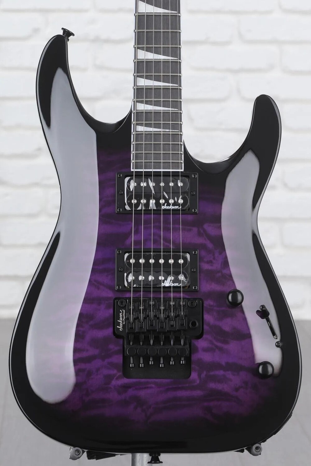 

Топ Jackson Dinky Arch Top JS32Q DKA — прозрачный фиолетовый взрыв