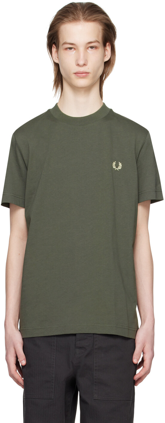 

Зеленая футболка с деформированным рисунком Fred Perry
