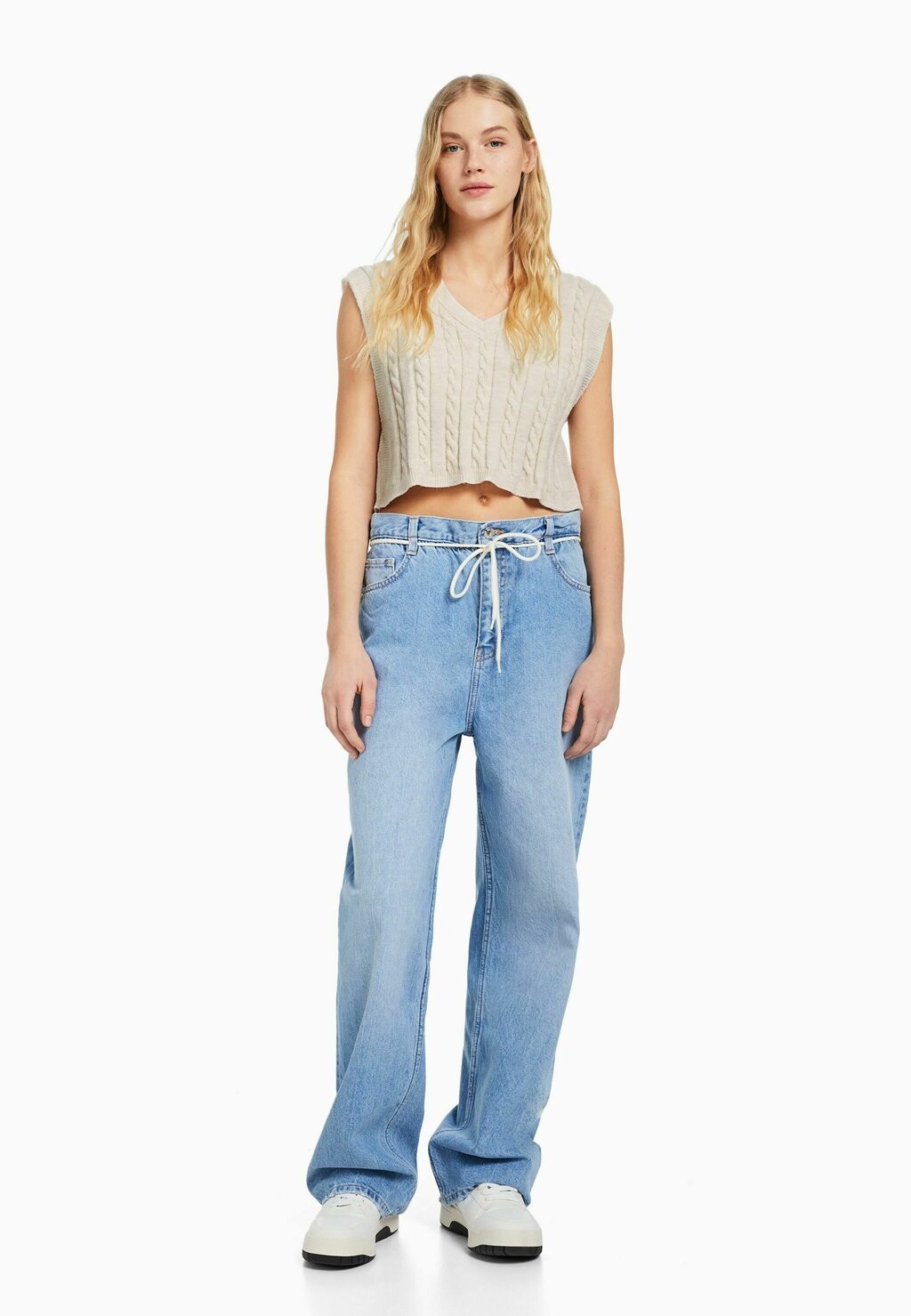 

Топ Bershka, бежевый