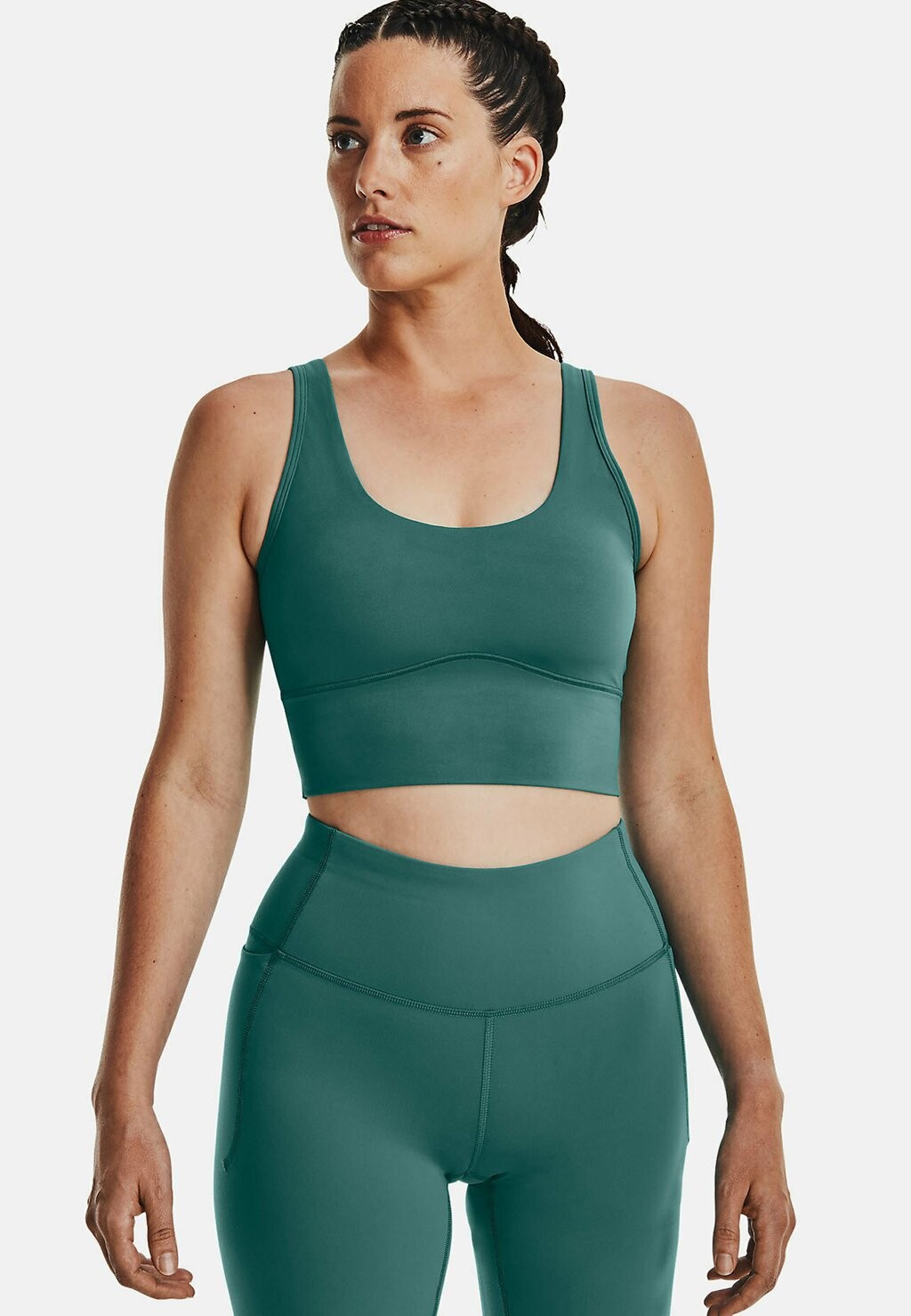 

Топ Under Armour