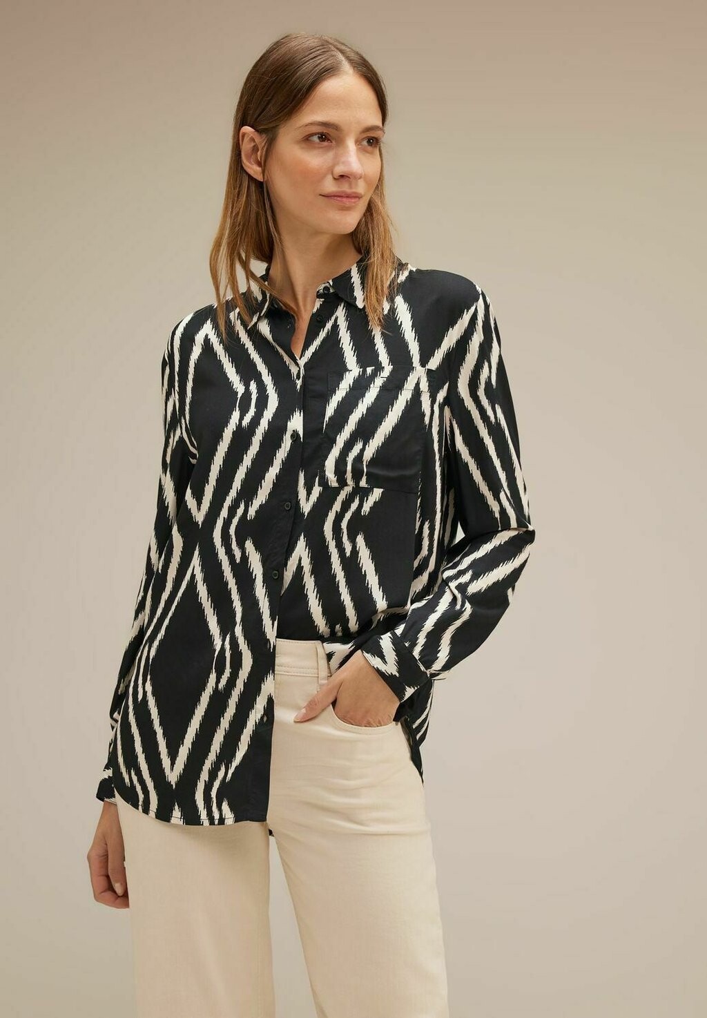 

Рубашка Ikat Street One, цвет schwarz