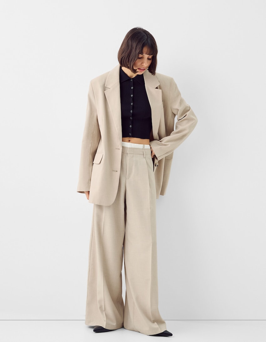 Широкие брюки с контрастным поясом Bershka, верблюжий брюки glance с контрастным поясом 42 размер