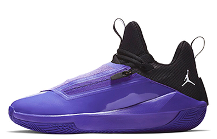 

Мужские баскетбольные кроссовки Jordan Jumpman Hustle