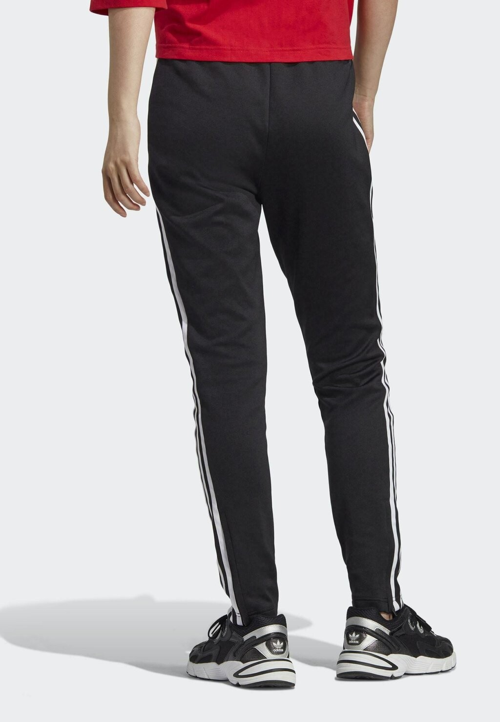 

Спортивные брюки adidas Originals, черный