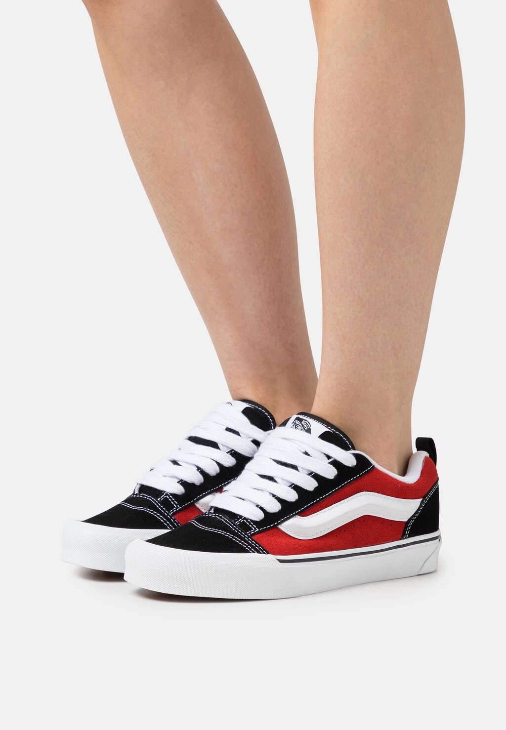 

Кроссовки Vans Knu Skool Unisex, красный / белый