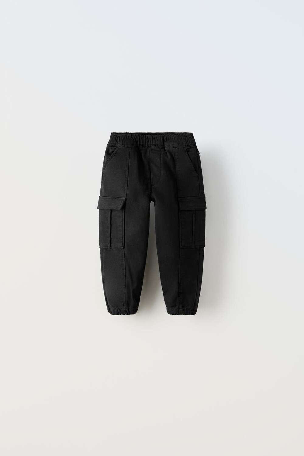 

Комфортные брюки-грузовые ZARA, черный