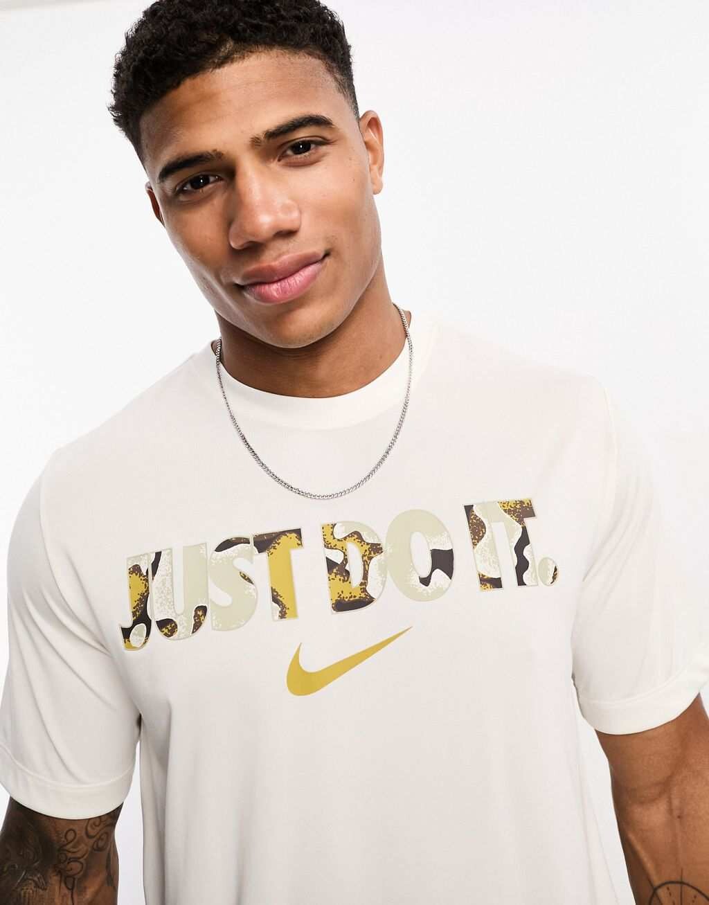 

Белая камуфляжная футболка Nike Training JDI Dri-Fit