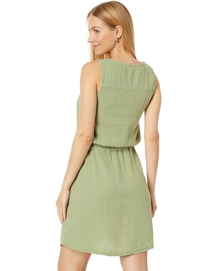 

Платье Mod-o-doc Double Layer Gauze Sleeveless Drawstring Dress, цвет Sea Sage