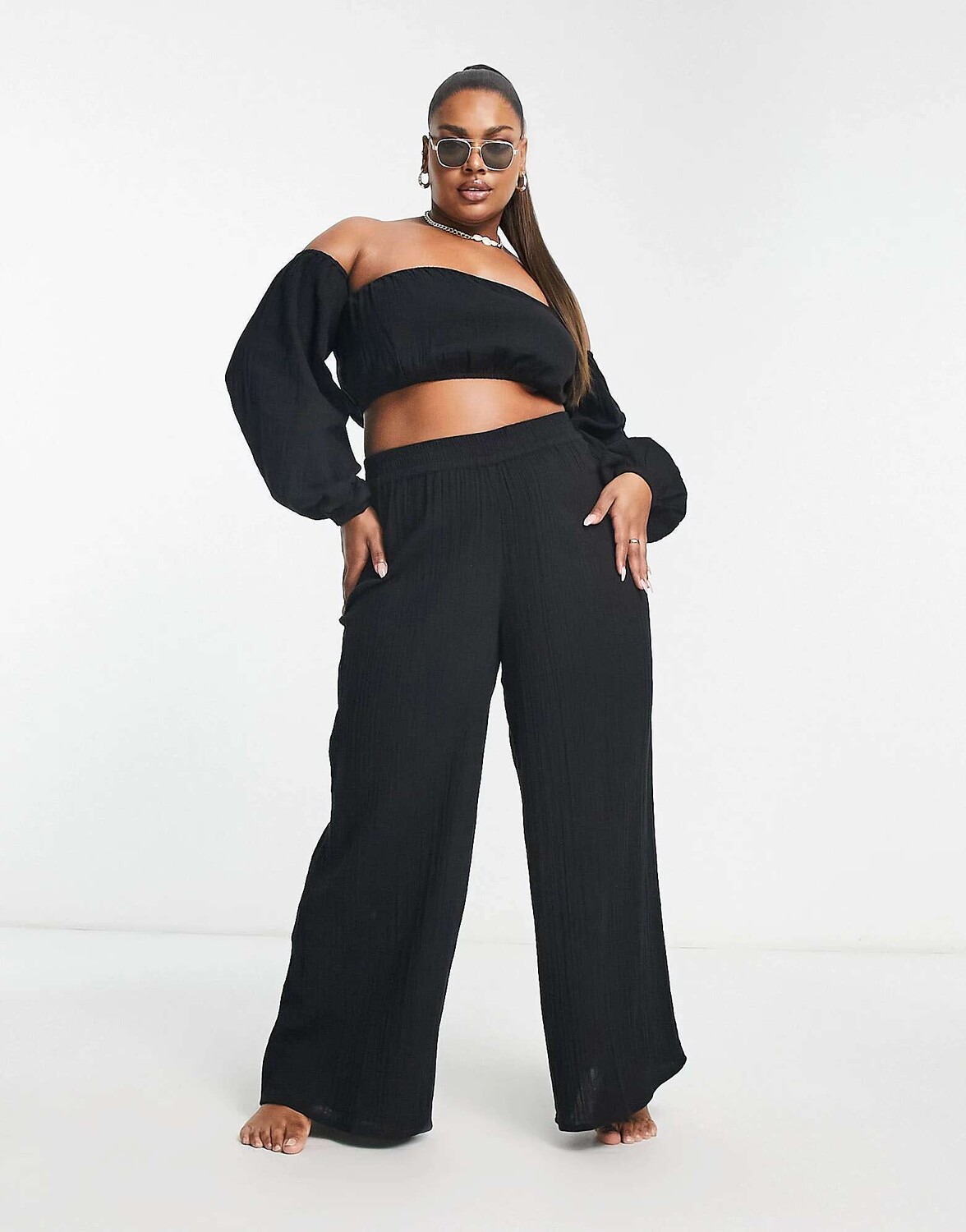 

Комбинированные черные газовые пляжные брюки широкого кроя ASOS DESIGN Curve