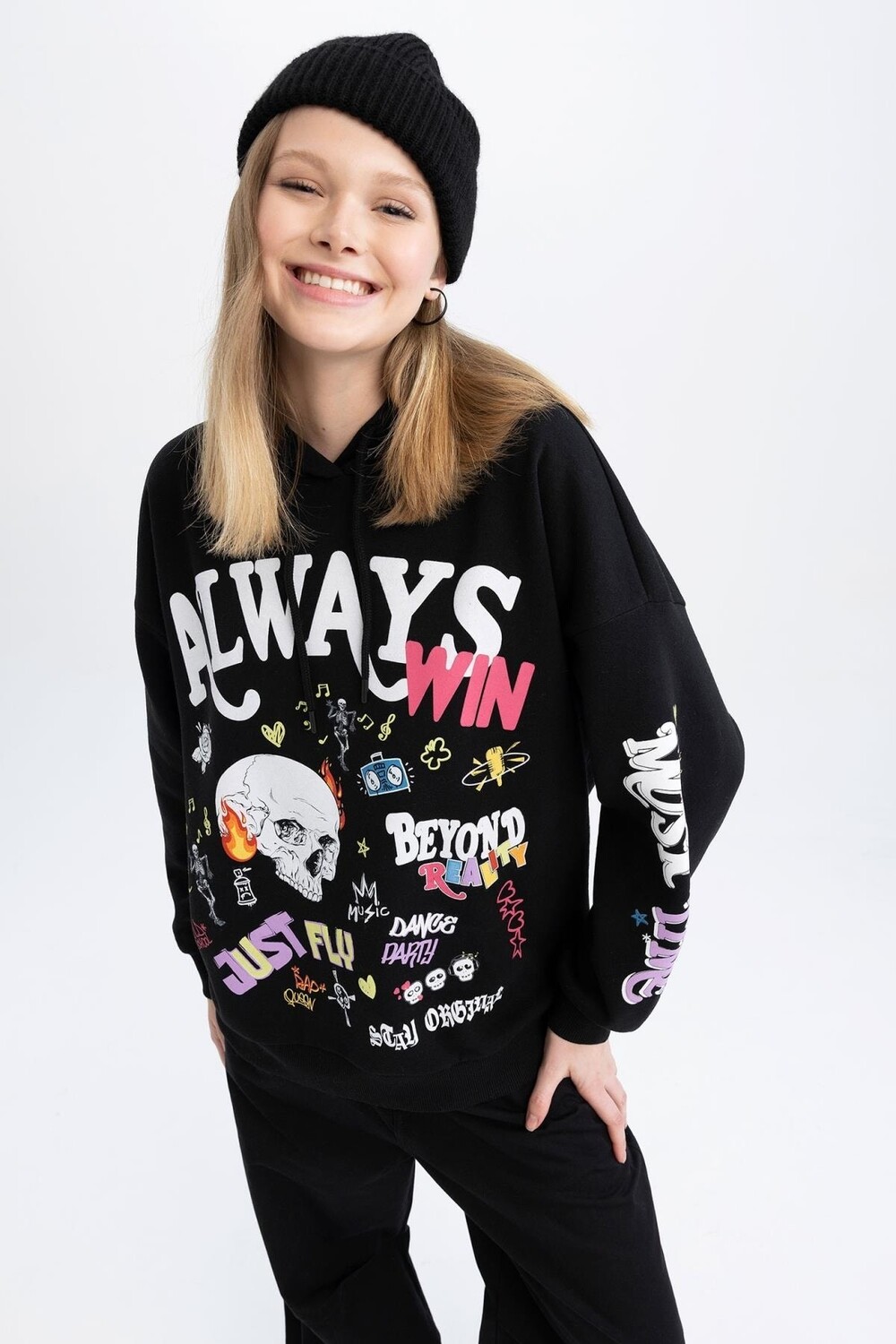 

Толстовка Cool Oversize DeFacto, черный