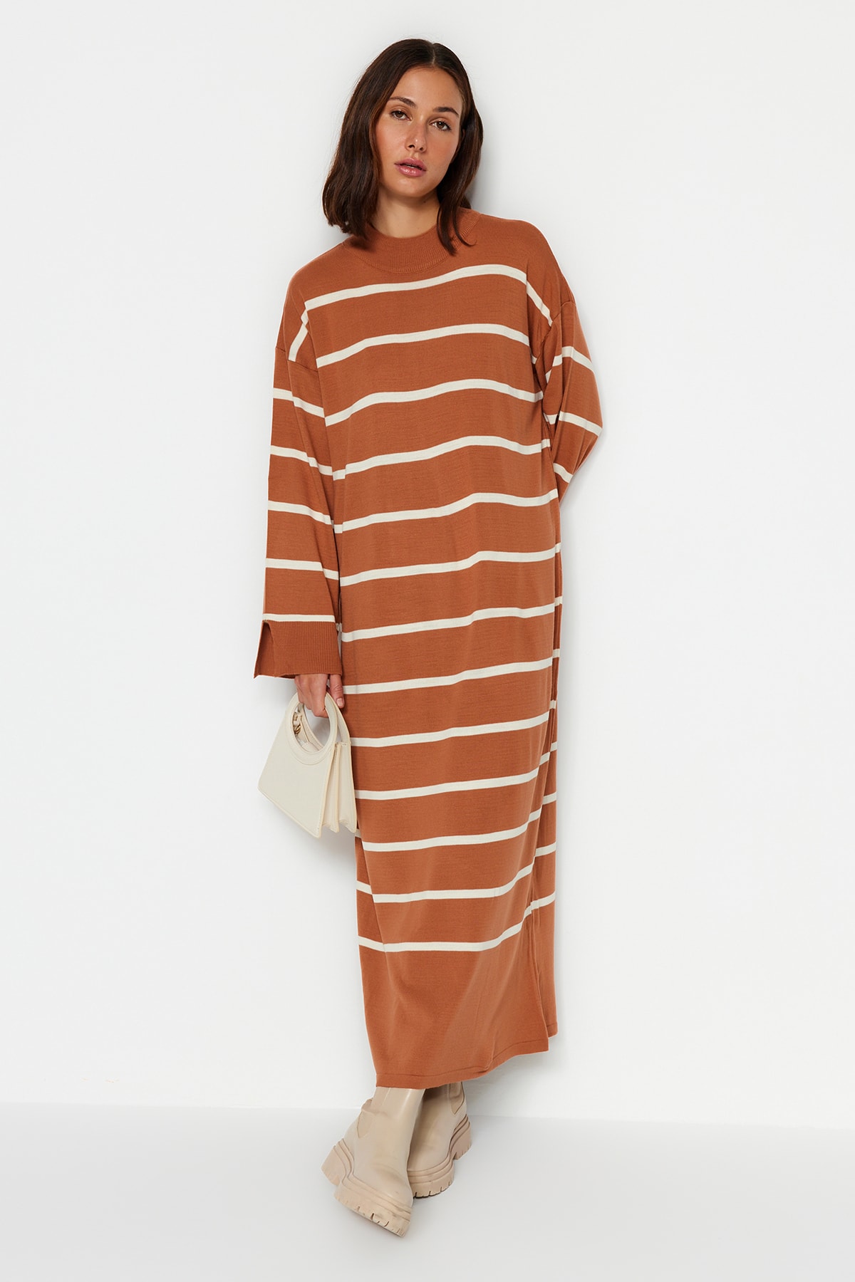 Платье - Коричневое - Базовое Trendyol Modest, коричневый