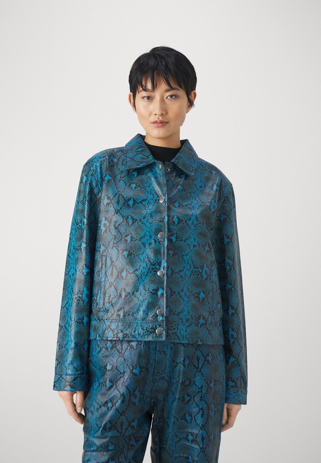 

Кожаная куртка ISOBEL JACKET Stieglitz, синий