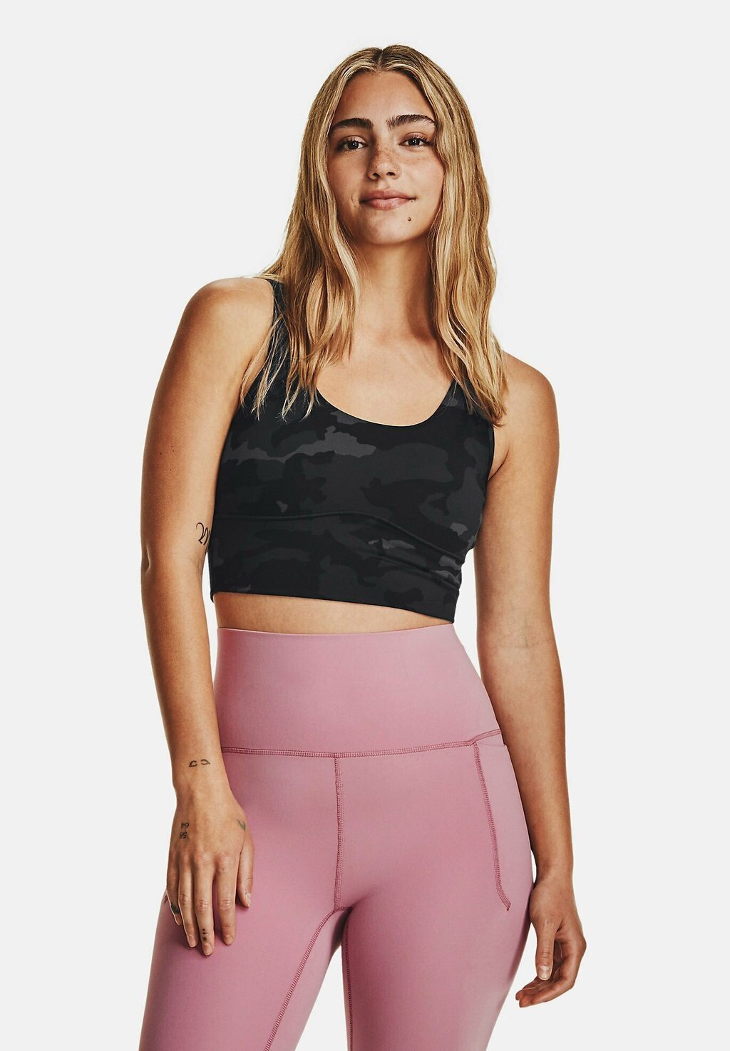 

Топ Under Armour, черный