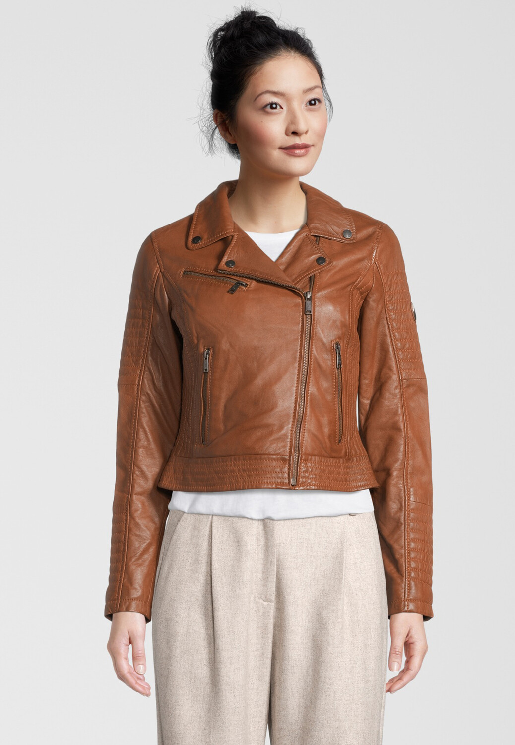 

Кожаная куртка H.I.S mit Steppnaht Details, цвет D COGNAC
