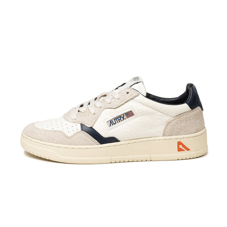 

Кроссовки Medalist *Elephant Texture / Suede* Autry, белый