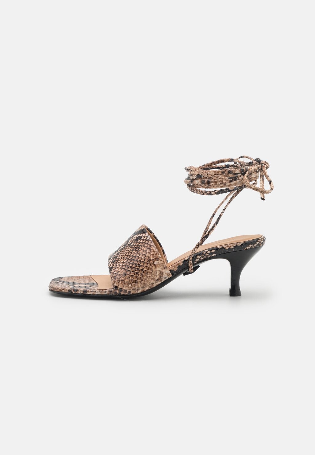 

Сандалии Lace Up Filippa K, бежевый