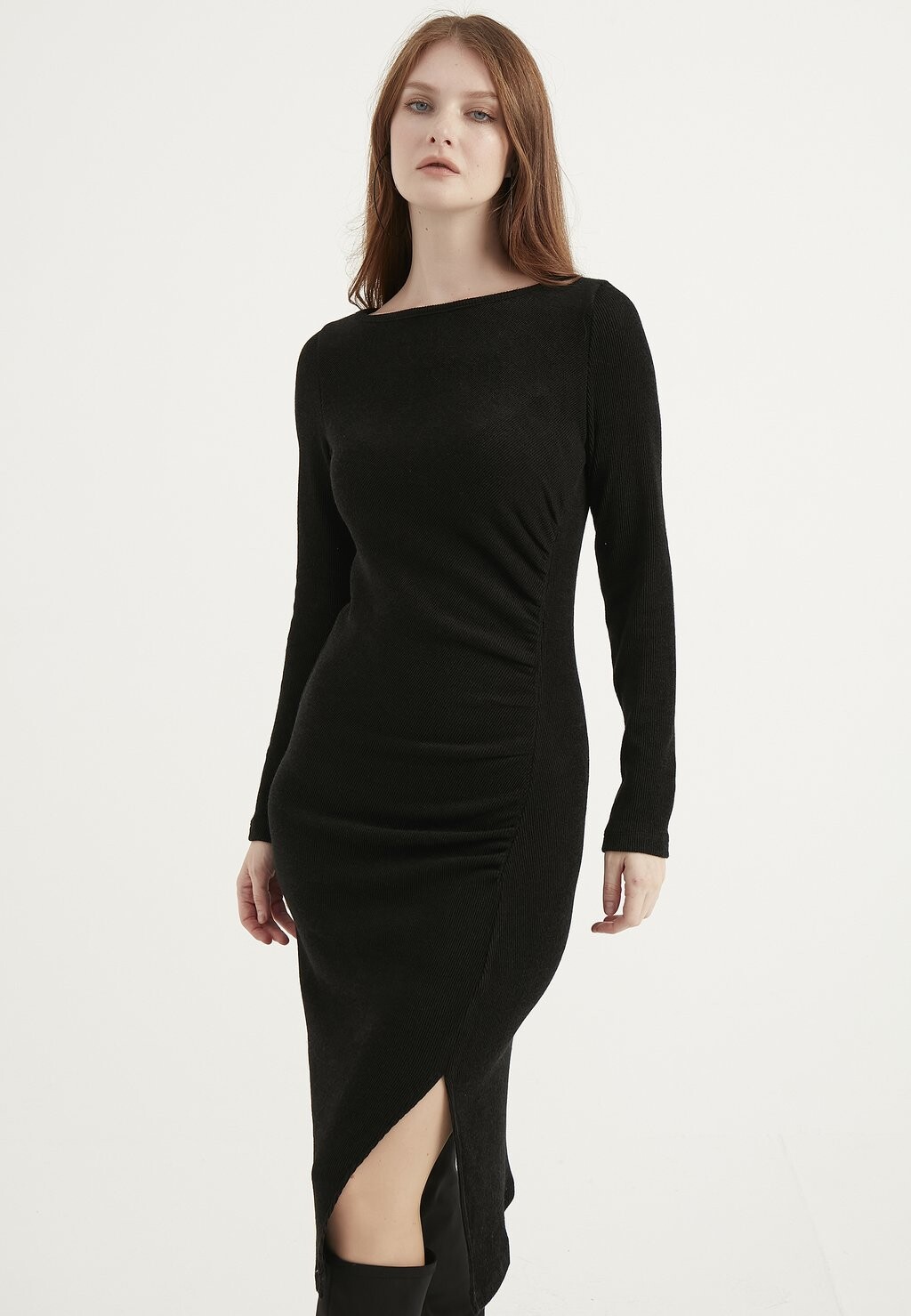 

Трикотажное платье LONG SLEEVE Herita, цвет black