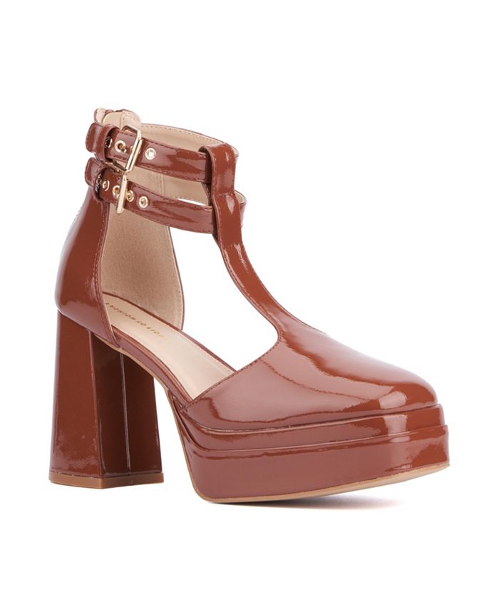 цена Женские туфли-лодочки Maria на платформе – широкая ширина Fashion To Figure, коричневый