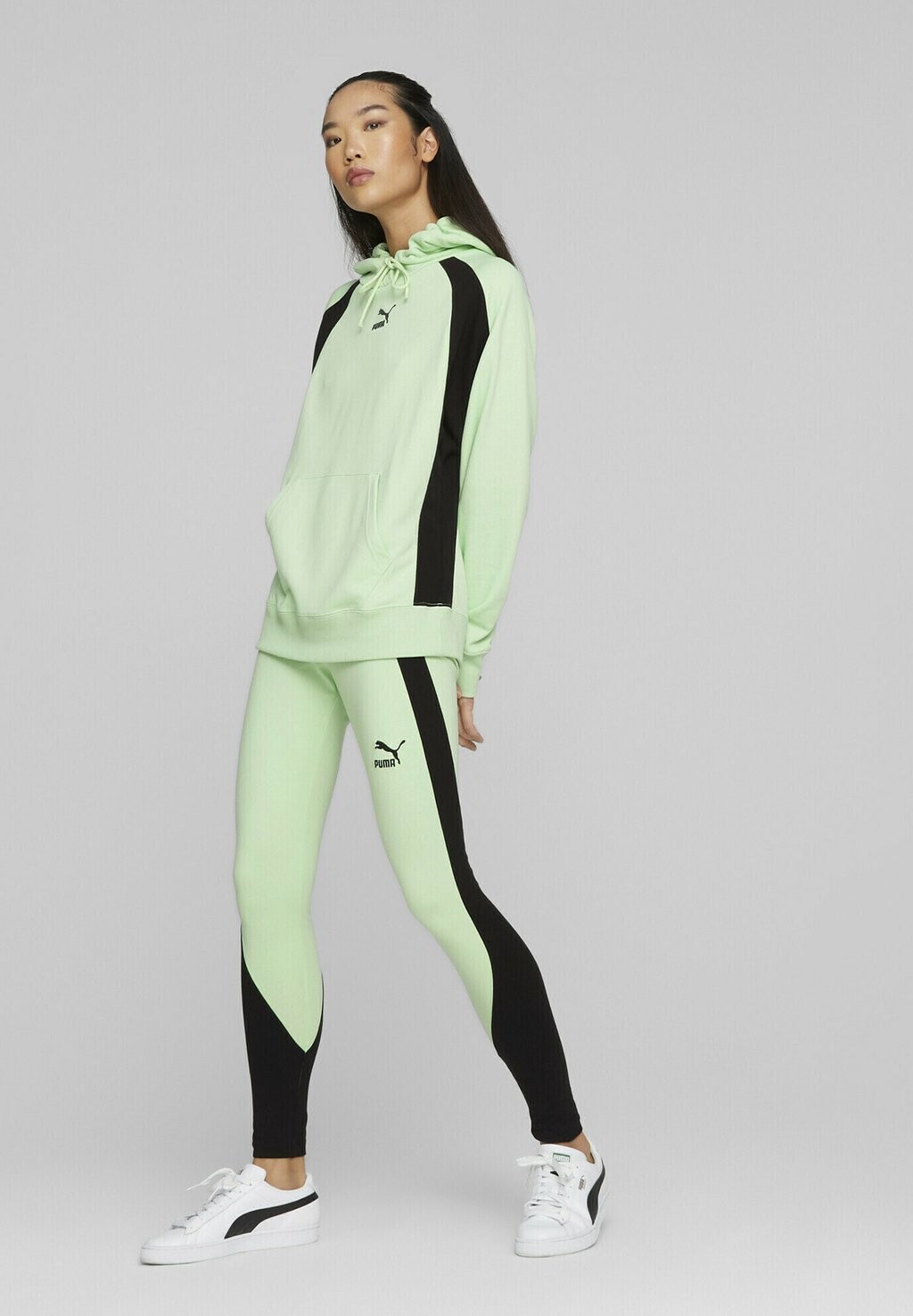 

Толстовка с капюшоном Puma