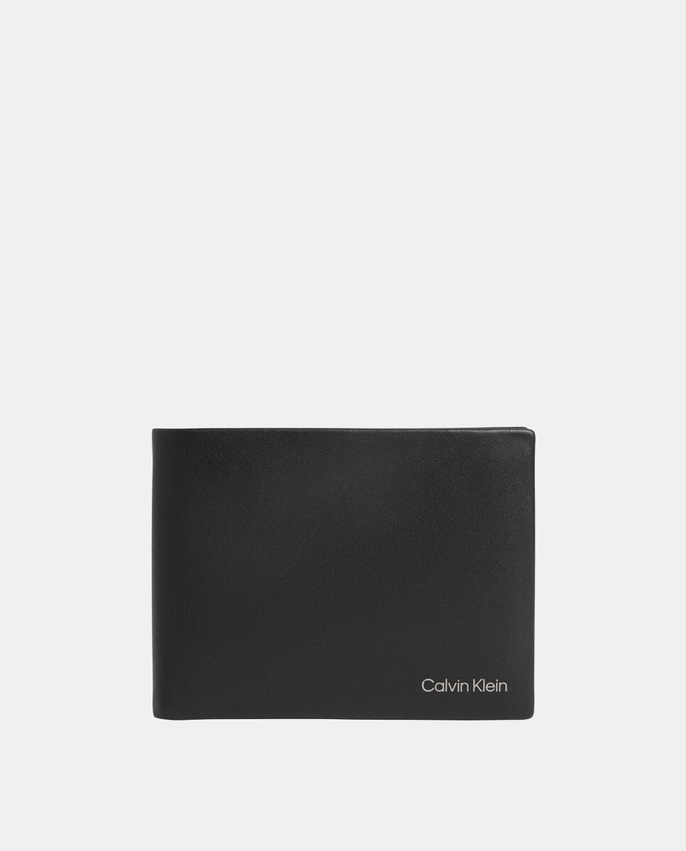 

Черный кожаный кошелек с монетницей Calvin Klein, черный
