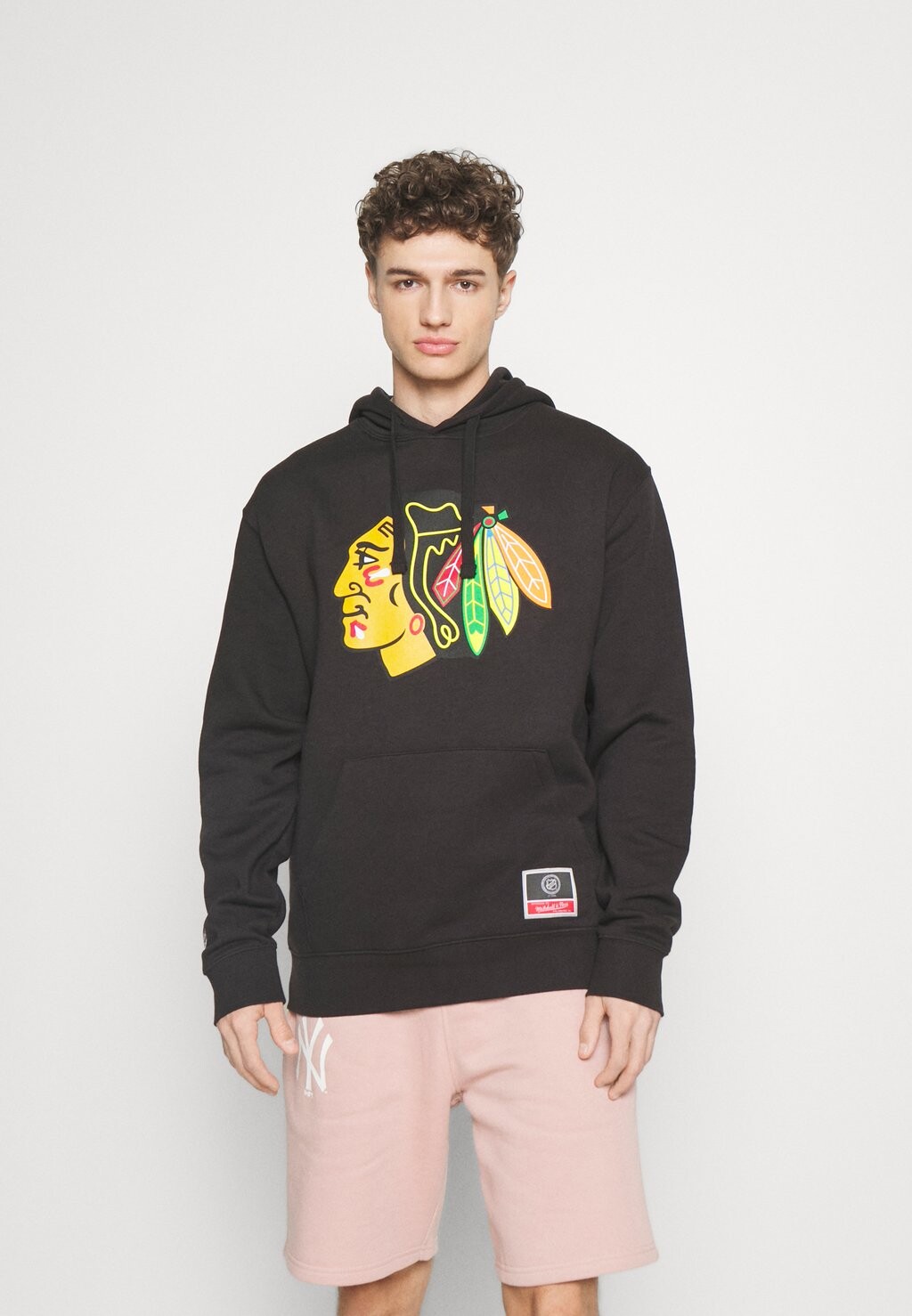 

Team Nhl Chicago Blackhawks Team Logo Hoody Mitchell & Ness, черный