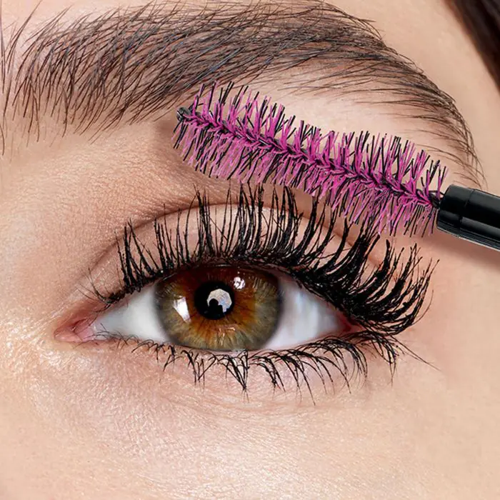

Тушь для ресниц máscara de pestañas falsies lash lift waterproof Maybelline New York, цвет negro