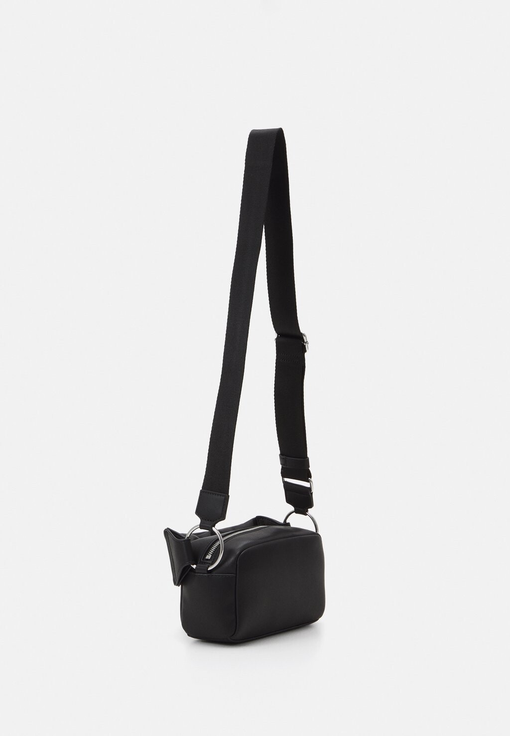 

Сумка через плечо Bold Camera Bag Tommy Hilfiger, черная