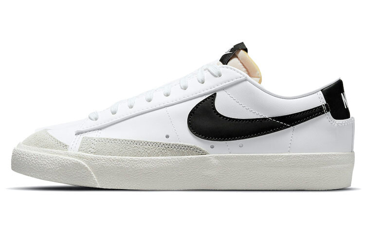 

Кроссовки женские Nike Blazer Low 77, белый / черный