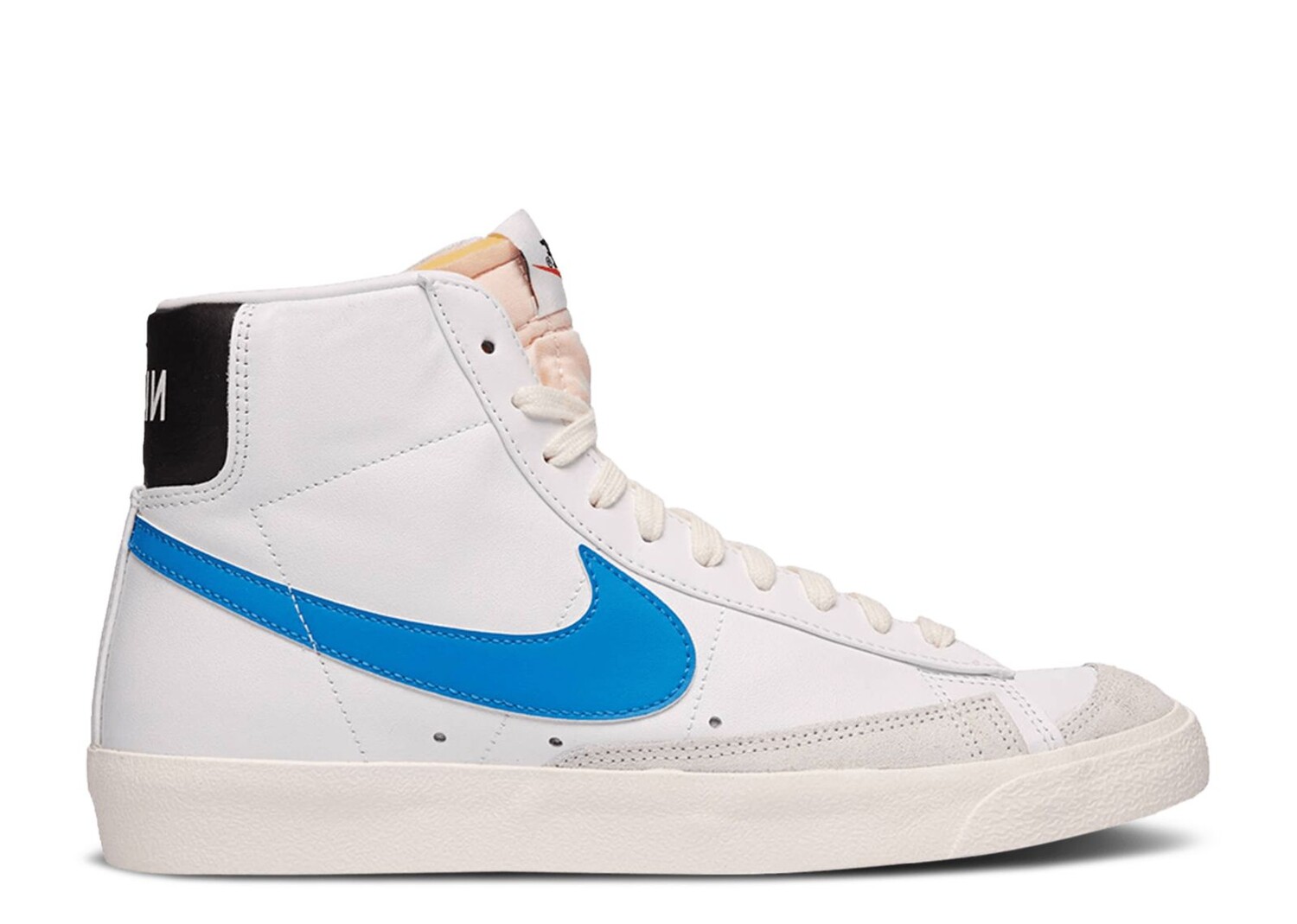 

Кроссовки Nike Blazer Mid '77 Vintage 'White Light Photo Blue', белый