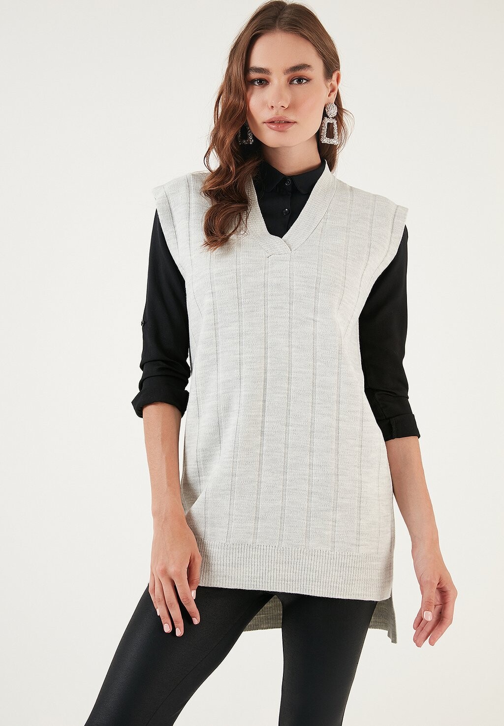 

Базовая футболка REGULAR FIT LELA, цвет snow grey