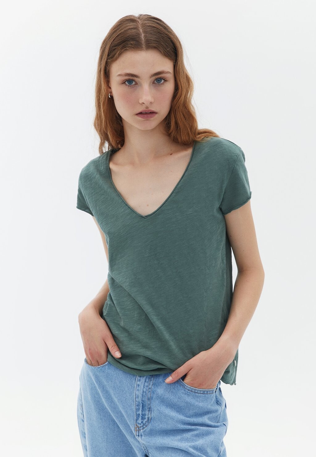 

Футболка базовая V-NECK OXXO, цвет laurel wreath