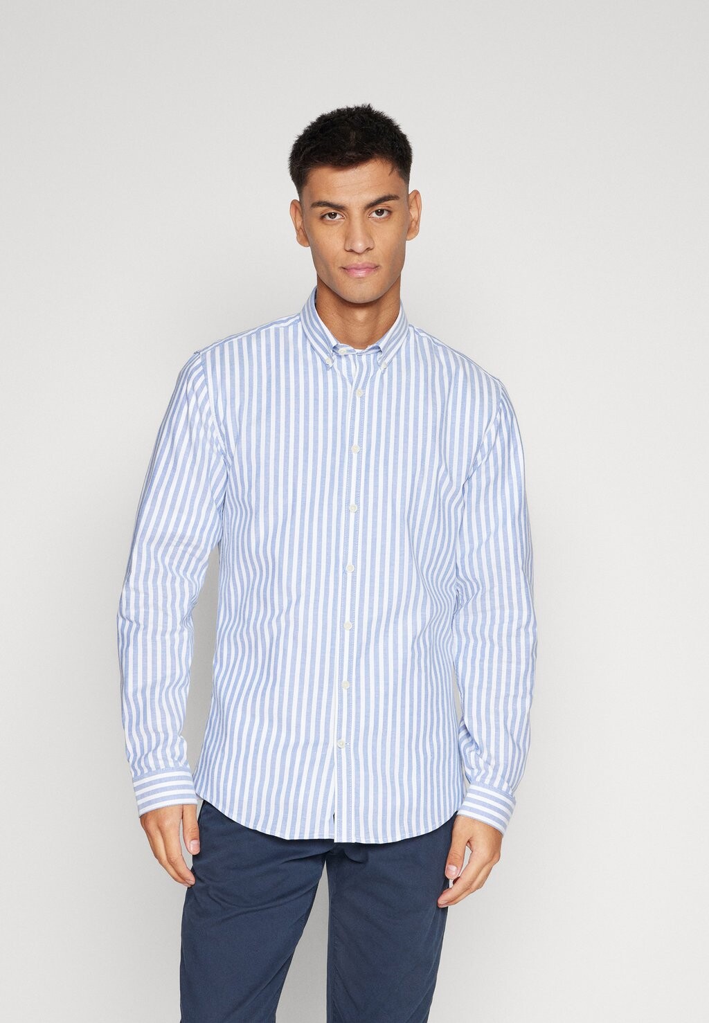 

Рубашка Striped Superflex Oxford Lindbergh, синий