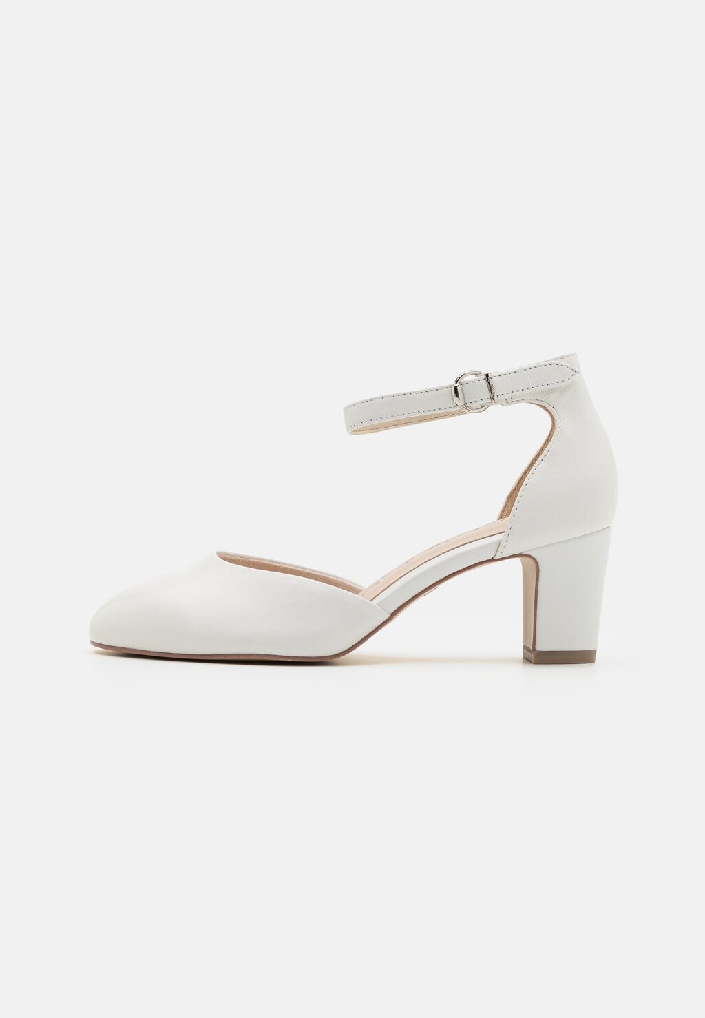 

Туфли Tamaris, цвет white