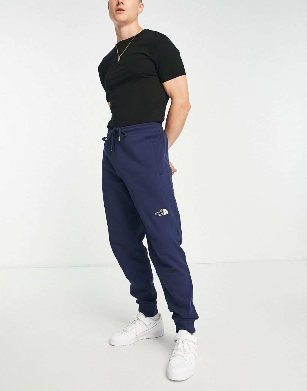 

Темно-синие джоггеры The North Face NSE