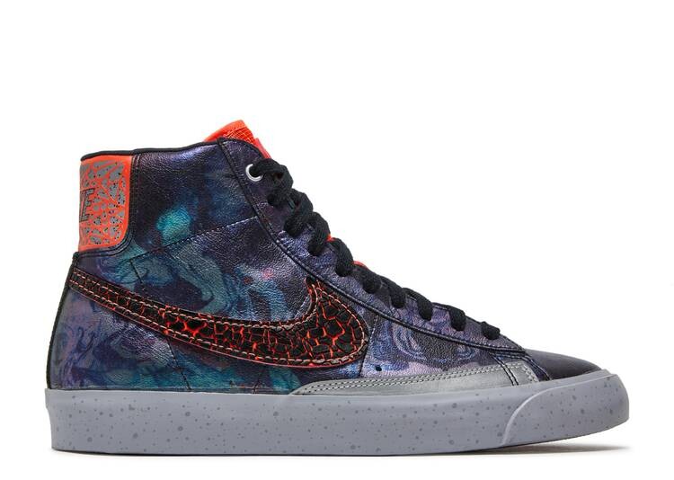 

Кроссовки Nike BLAZER MID PRM QS 'AREA 72',