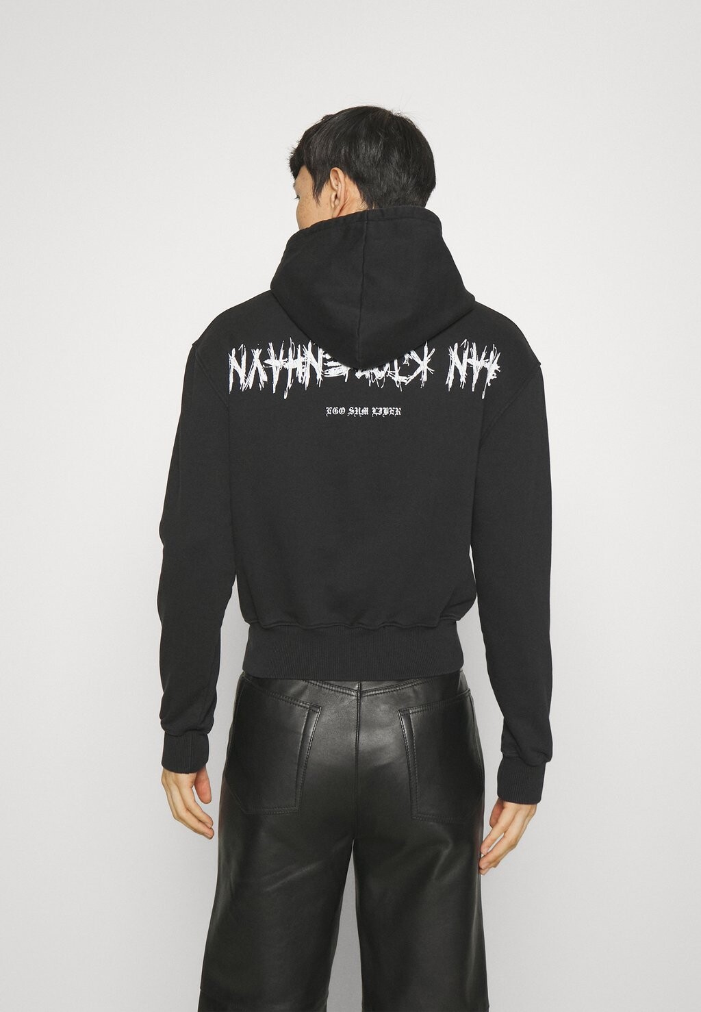

Толстовка Han Kjøbenhavn UPSIDE DOWN CROPPED UNISEX, черный